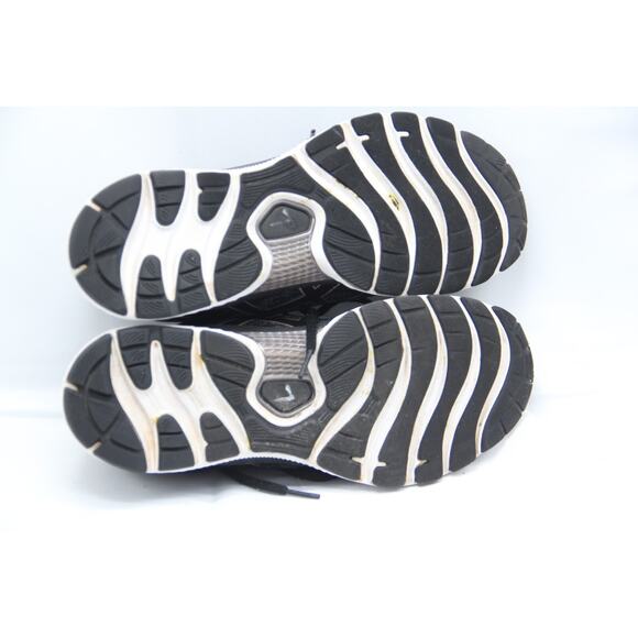 Asics Gel-Kayano 22 Running Shoes Women Size 9 Black Sneakers knit 1012A678 - Picture 6 of 7